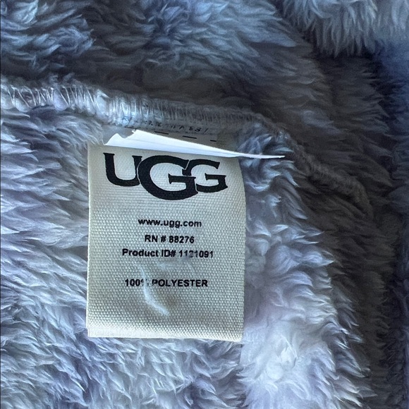 UGG AARTI ROBE - Picture 5 of 6